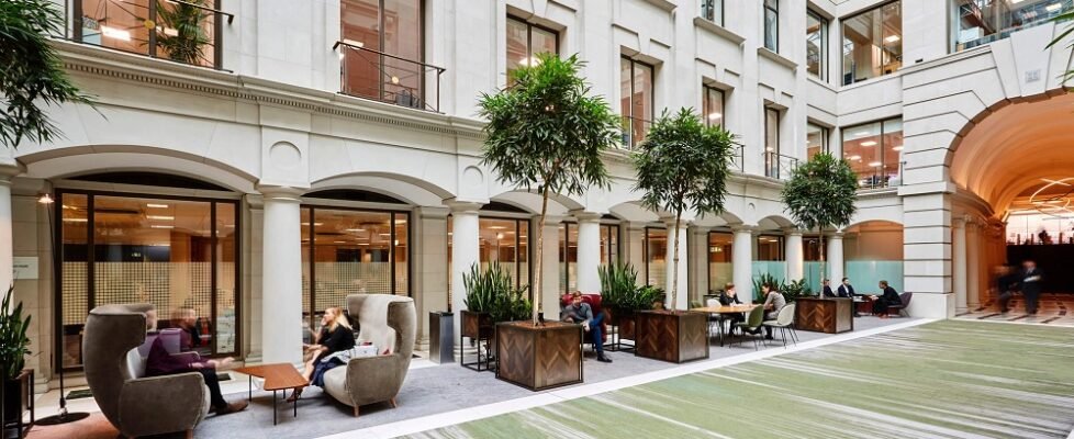 Equals-Group-plc-office-Vintners-Place-978x400 (1)