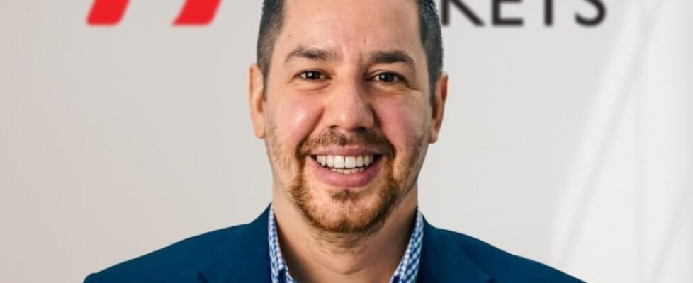 Lee-Holmes-Hantec-Markets-1024x672-978x400