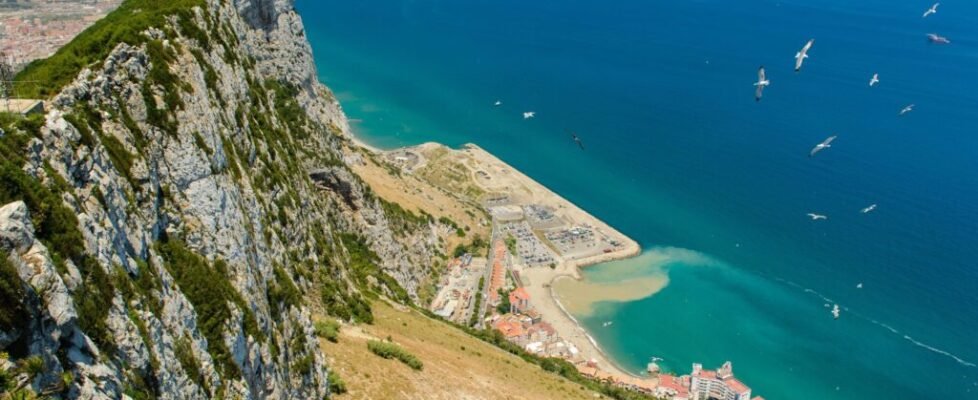 gibraltar-scaled-1-1024x684-978x400