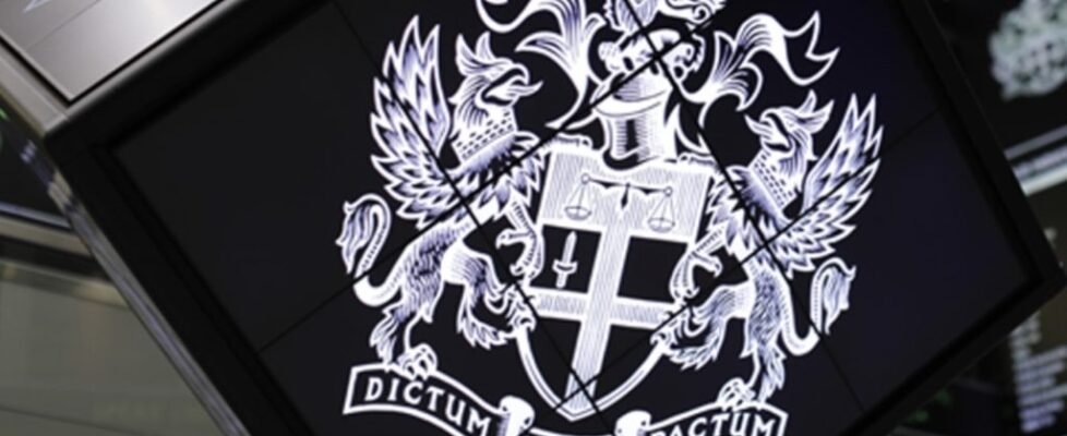 london_stock_exchange-1024x643-978x400 (1)