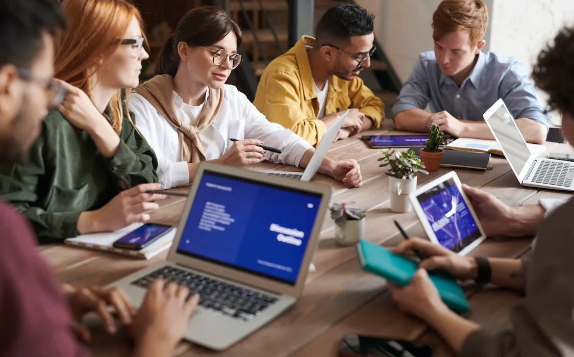 pexels-photo-3184325