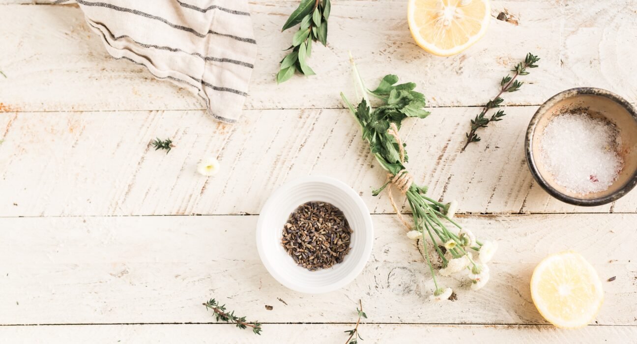 brooke-lark-kXQ3J7_2fpc-unsplash