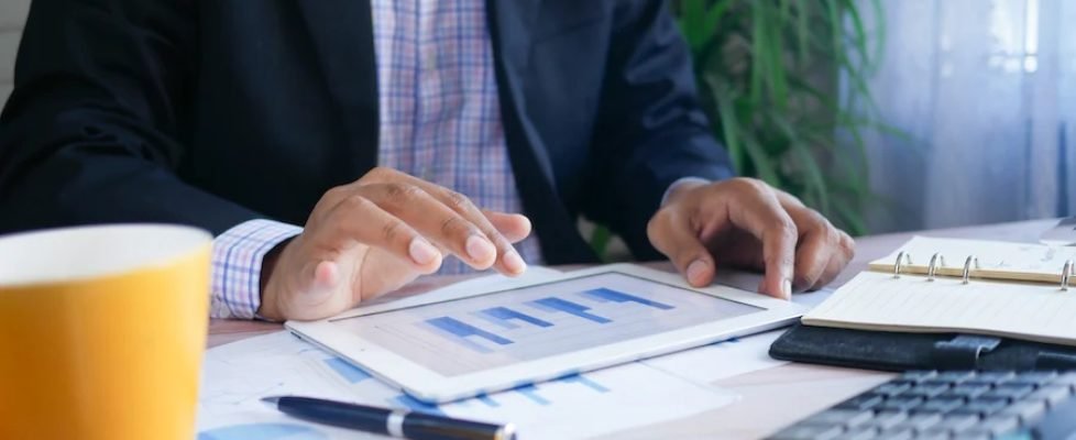 desk_work_job-978x400 (3)