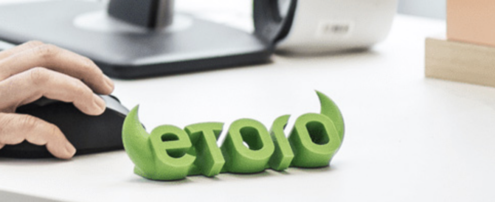 etoro_desk_logo-1024x558-978x400 (1)