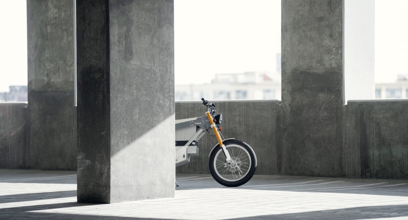 jeremy-bishop-_695VRBTZJQ-unsplash