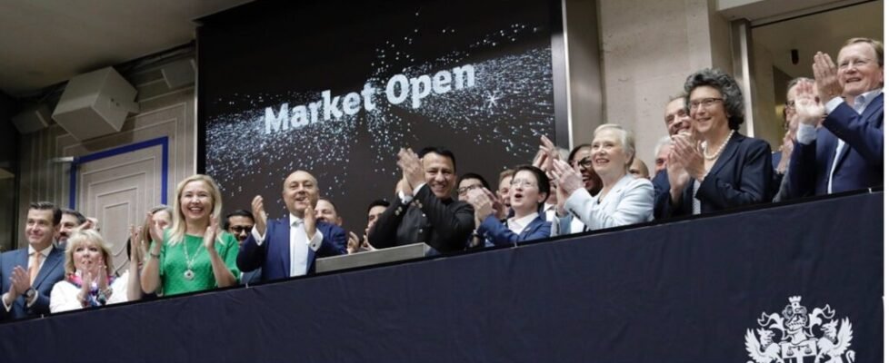 lse_cab-1024x431-978x400