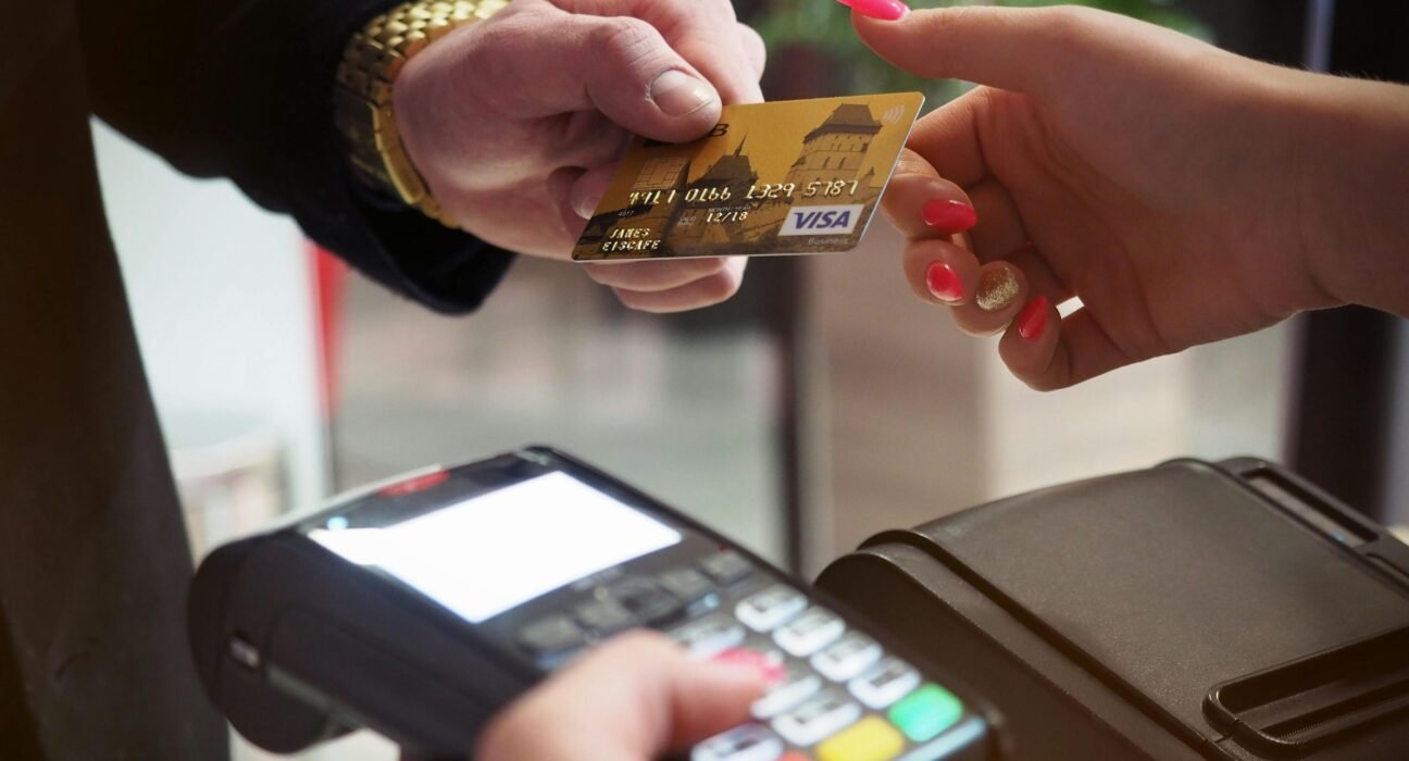 pexels-energepiccom-2988232