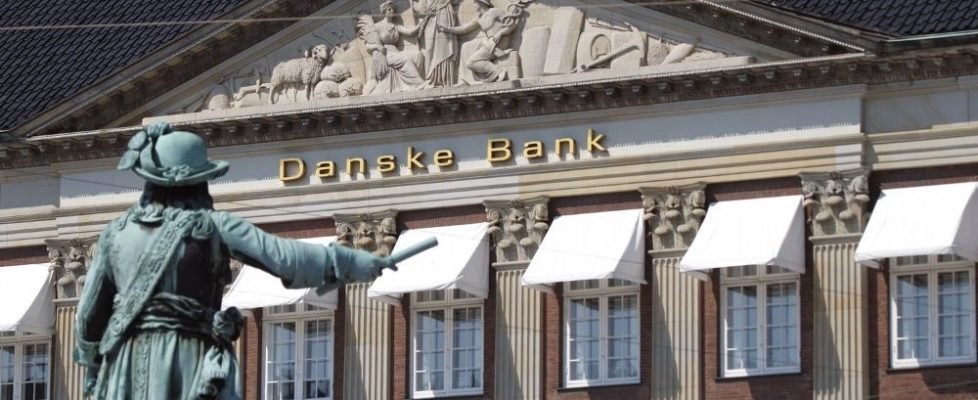 Danske-Bank-office-978x400