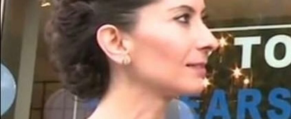 Ella-Hacer-Gumus-978x400