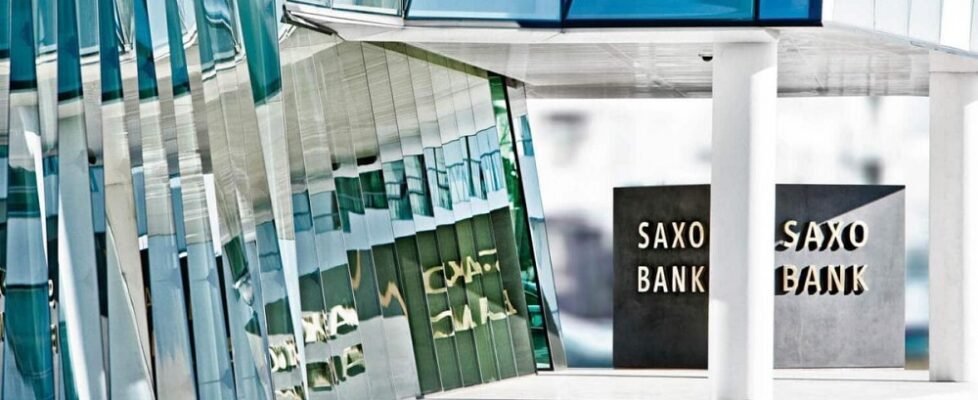 Saxo-Bank-office-Copenhagen-978x400 (1)