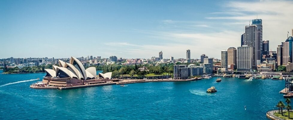 Sydney-harbor-view-978x400