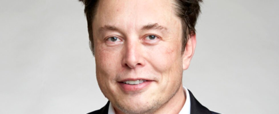 elon_musk-978x400