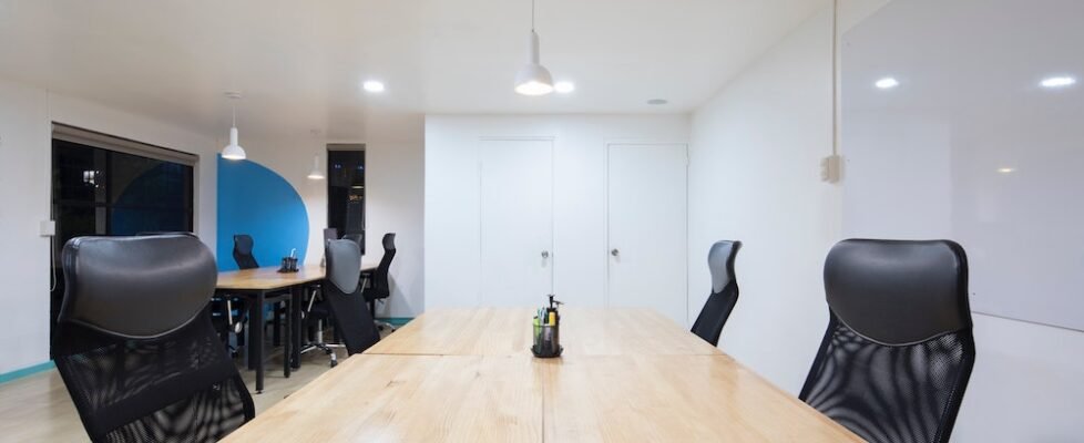 meeting_room-978x400 (1)