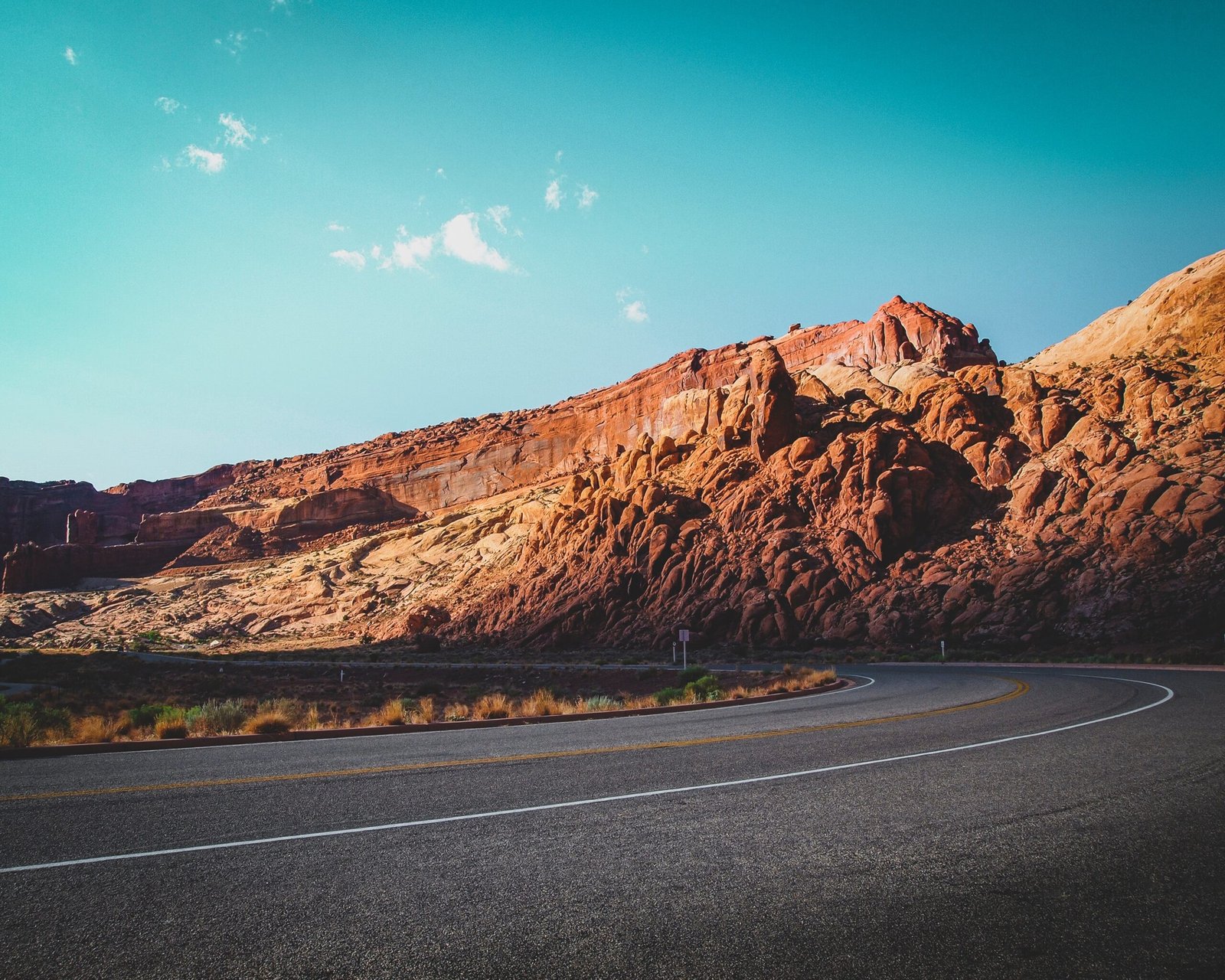 pierre-jeanneret-l_smW8RdTT0-unsplash