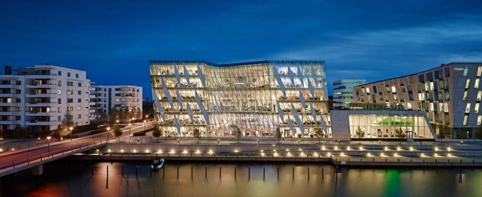 saxo-bank-building-copenhagen-night-978x400