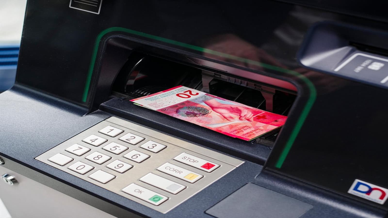 SIXとDiebold Nixdorfが協力し、スイスの現金供給を革新的なアプローチで守ります。