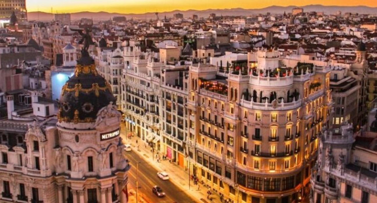 Madrid-fintech-1024x683-978x400