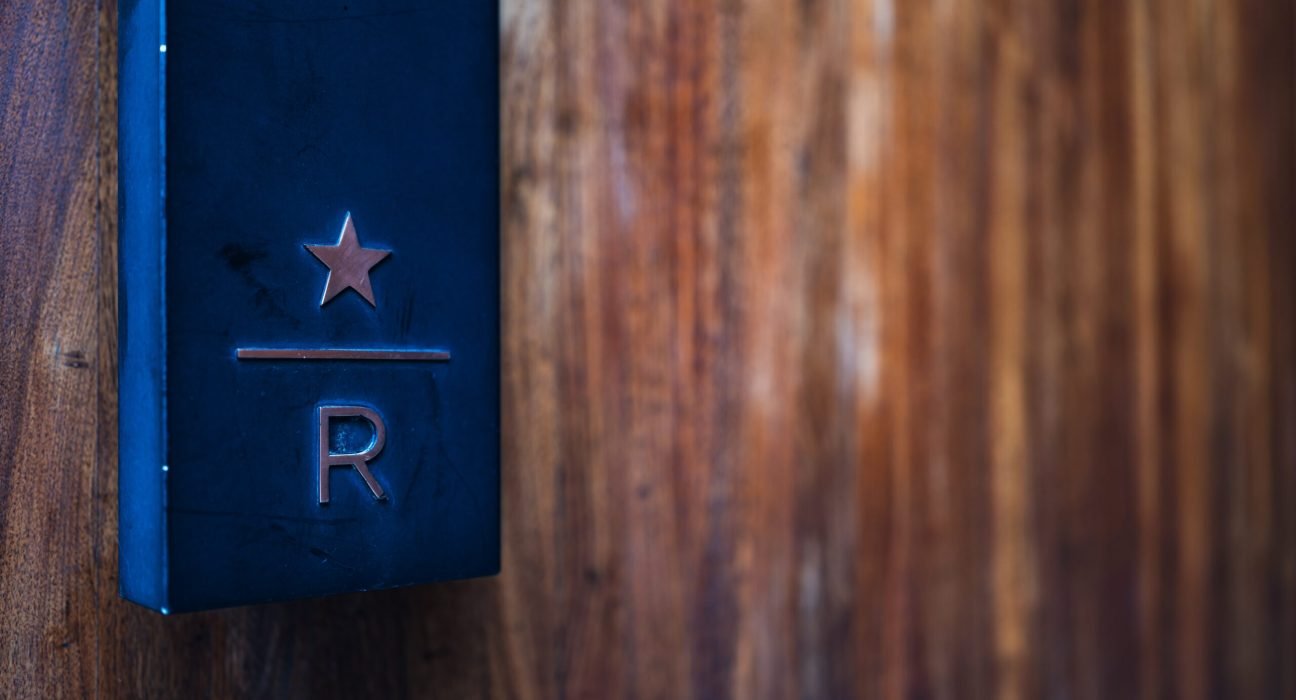 declan-sun-T8TcDxbORDM-unsplash