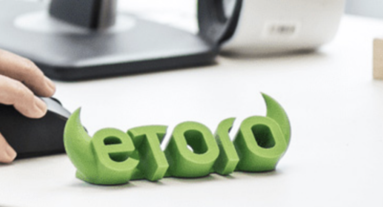 etoro_desk_logo-1024x558-978x400 (1)