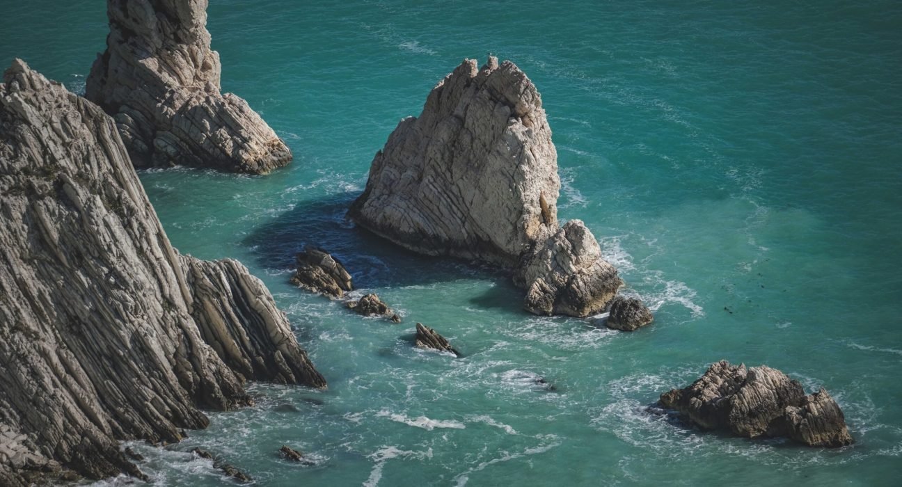 francesco-ungaro-KN1zDWrU59E-unsplash