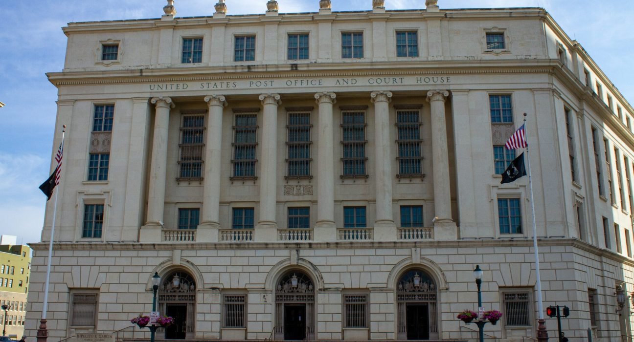 joshua-j-cotten-Uui4ov68Vc0-unsplash