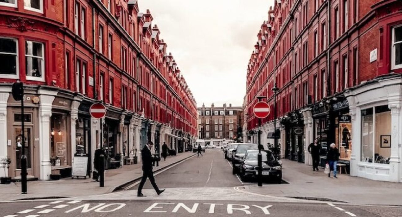 london_street-978x400 (1)