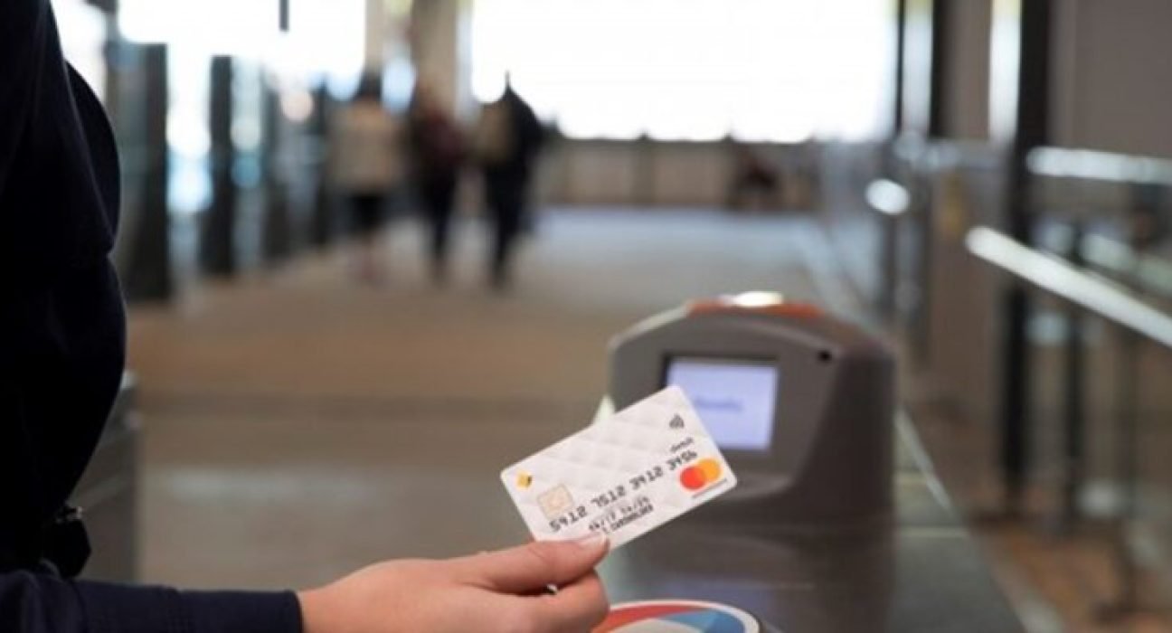 mastercard-sydney-ferries-720x480-1-978x400 (4)