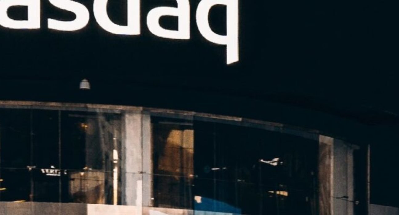 nasdaq-1024x746-978x400 (4)