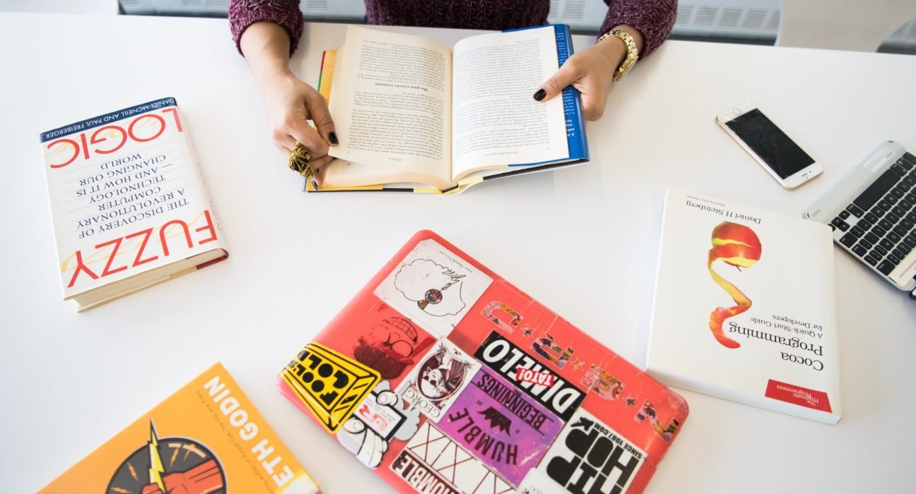 pexels-christina-morillo-1181595