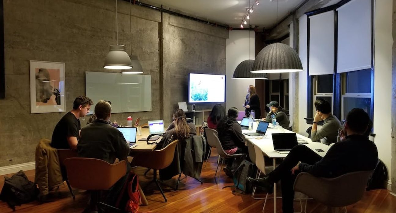 pexels-photo-2678468