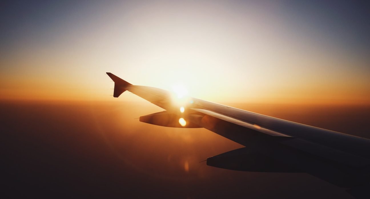 shing-LjX-m_UXQGM-unsplash