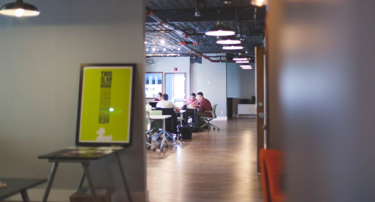 space-desk-office-hero-7065